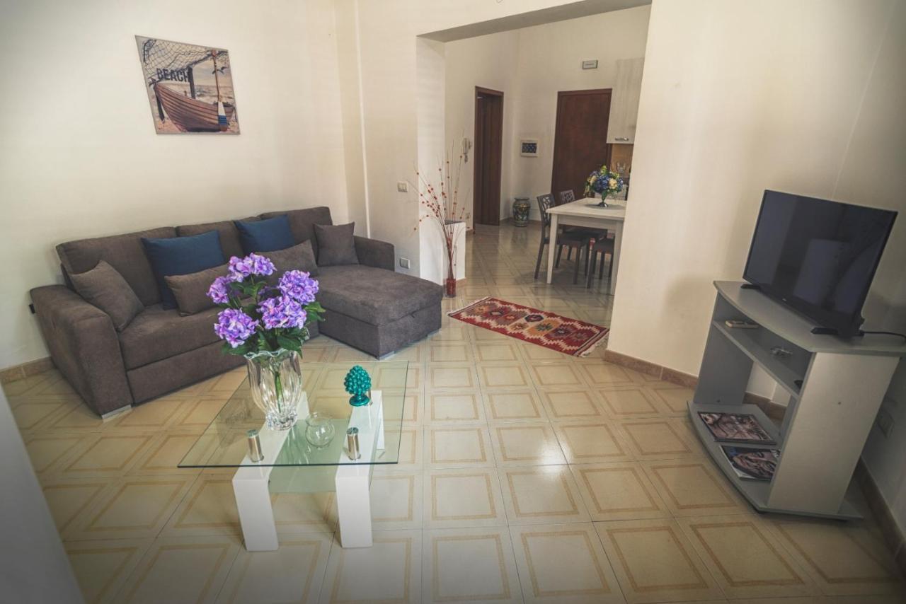 Апартаменти Casa Vacanze Francesca Мадзара-дель-Валло Екстер'єр фото